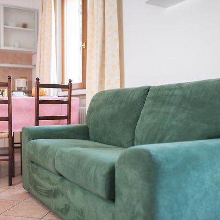 La Toresela Apartment มัลเชซิเน ภายนอก รูปภาพ