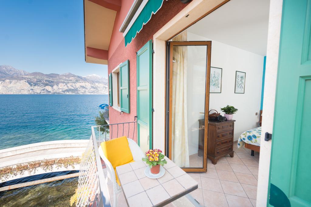 La Toresela Apartment มัลเชซิเน ภายนอก รูปภาพ